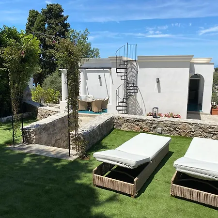 Claudia * Anacapri (Isola di Capri)